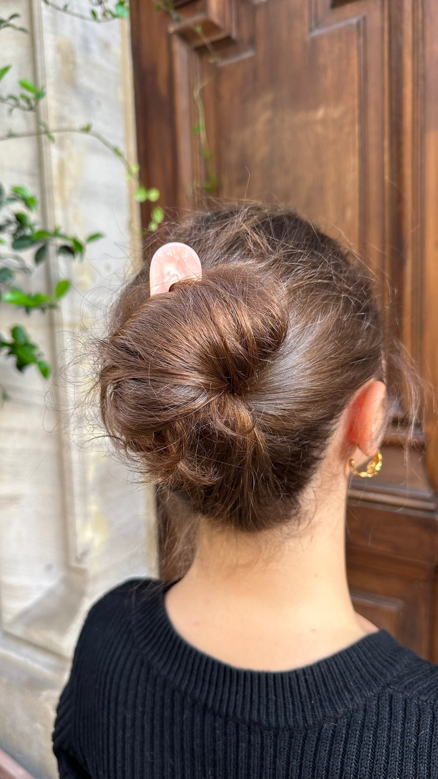 Coiffure avec une pince AELYS